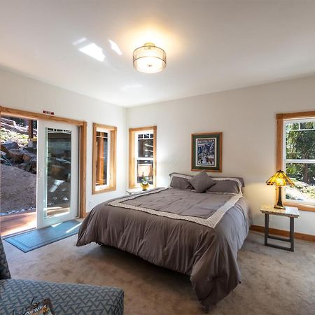 A Blue Sky Lodge Yosemite West Ngoại thất bức ảnh