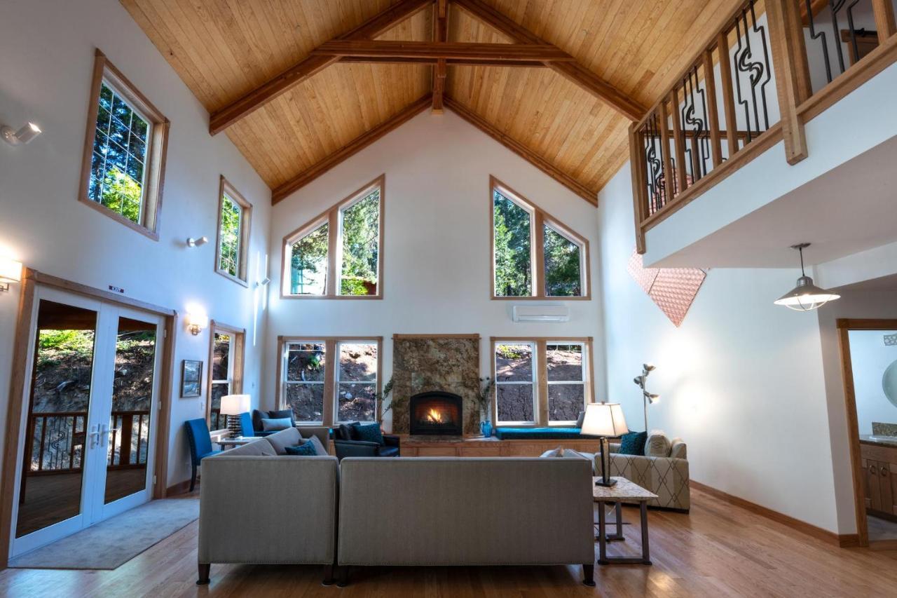 A Blue Sky Lodge Yosemite West Ngoại thất bức ảnh