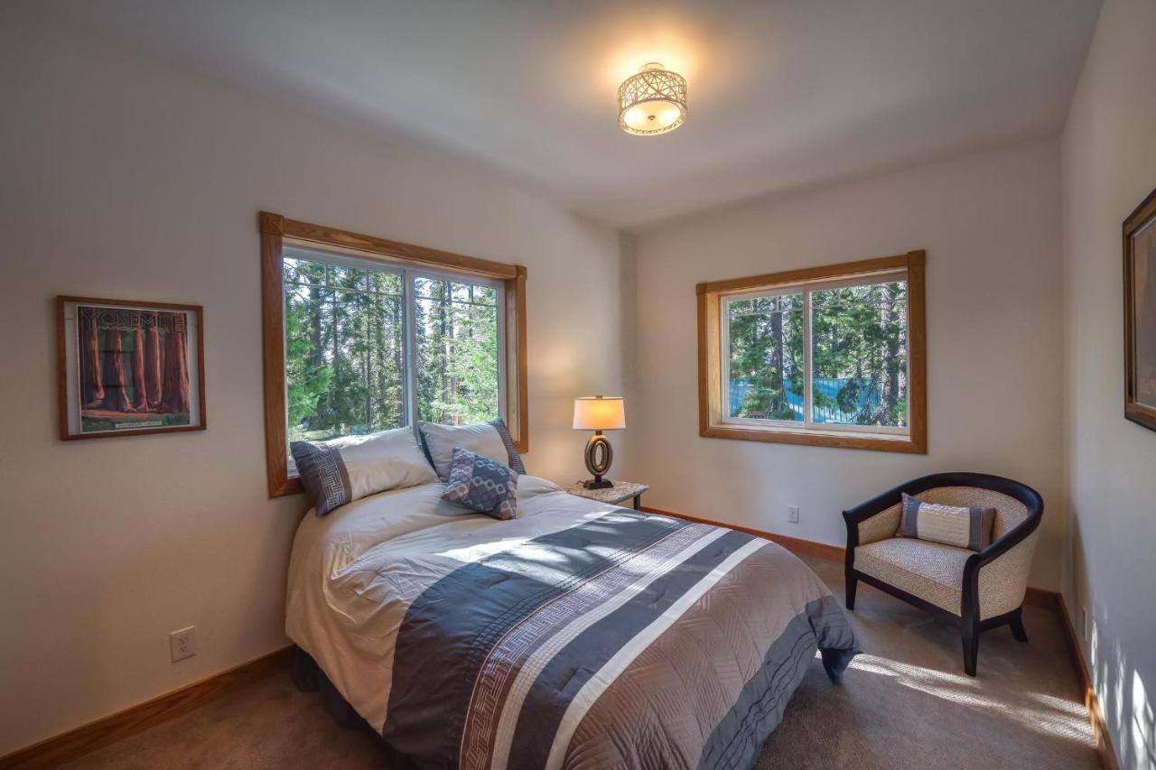 A Blue Sky Lodge Yosemite West Ngoại thất bức ảnh